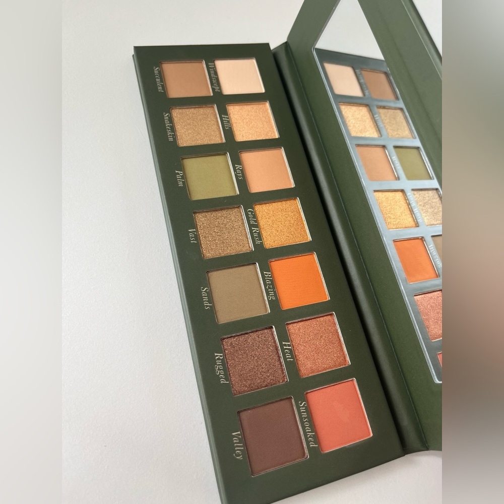 Laura Geller Seasonless Staples Desert Dreams Eyeshadow Palette NWOT